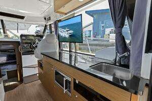 2020 Jeanneau NC 1095 Fly thumbnail 31
