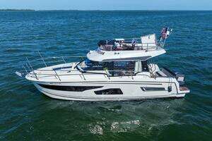 2020 Jeanneau NC 1095 Fly thumbnail 10