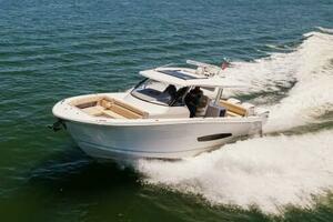 My Honey 38ft Regal Yacht For Sale