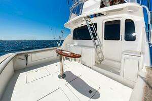 2000 Ocean 48 Supersport thumbnail 10