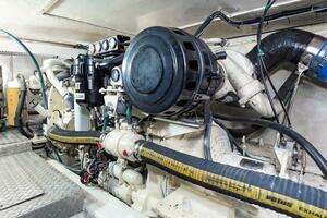 2000 Ocean 48 Supersport thumbnail 42