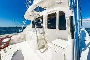 2000 Ocean 48 Supersport thumbnail 13
