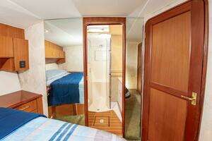 2000 Ocean 48 Supersport thumbnail 38