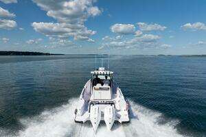 2025 Axopar CCX Center Console thumbnail 10