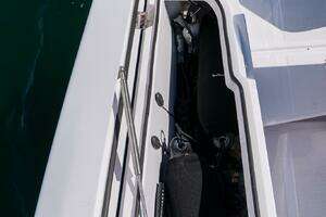 2025 Axopar CCX Center Console thumbnail 19