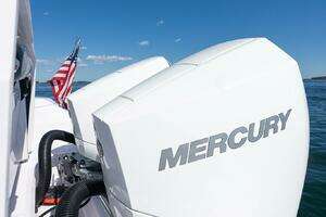 2025 Axopar CCX Center Console thumbnail 21