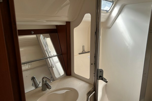MORAGSTAR 54ft Moody Yacht For Sale