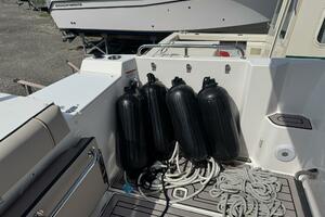 24ft Cutwater Yacht For Sale