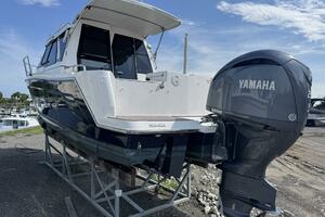 24ft Cutwater Yacht For Sale