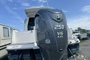 24ft Cutwater Yacht For Sale