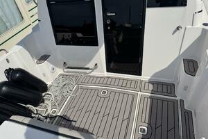 24ft Cutwater Yacht For Sale