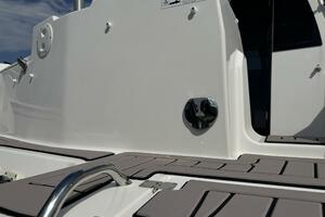 24ft Cutwater Yacht For Sale