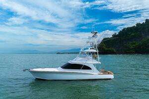 2022 Jarrett Bay thumbnail 2