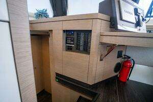 2020 Fountaine Pajot thumbnail 48