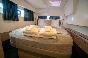 2020 Fountaine Pajot thumbnail 52