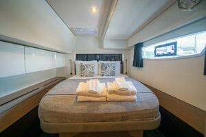 2020 Fountaine Pajot thumbnail 67