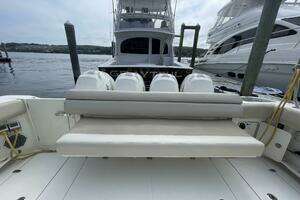 2017 Boston Whaler Outrage thumbnail 5