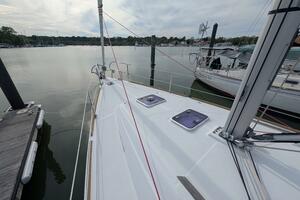 Knot A Clew 37ft Beneteau Yacht For Sale Knot A Clew 37ft Beneteau Yacht For Sale