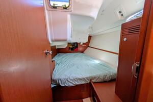 Knot A Clew 37ft Beneteau Yacht For Sale Knot A Clew 37ft Beneteau Yacht For Sale