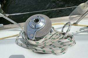 2001 Beneteau 411 thumbnail 40