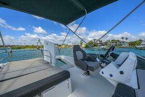 2022 Jeanneau NC Weekender 1095 Fly thumbnail 10
