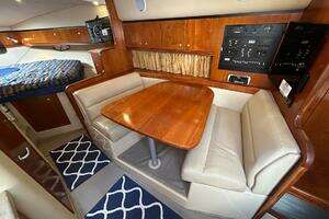 Knot An Option 34ft Cruisers Yachts Yacht For Sale