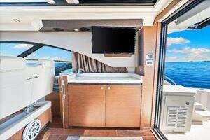 2016 Sea Ray 510 Sundancer thumbnail 47