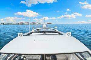 2016 Sea Ray 510 Sundancer thumbnail 52
