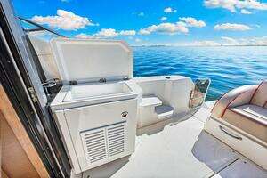 2016 Sea Ray 510 Sundancer thumbnail 59
