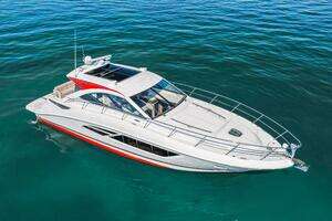 2016 Sea Ray 510 Sundancer thumbnail 3