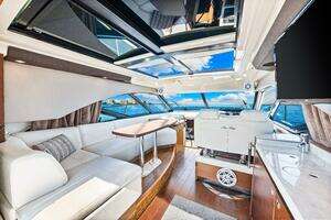 2016 Sea Ray 510 Sundancer thumbnail 51