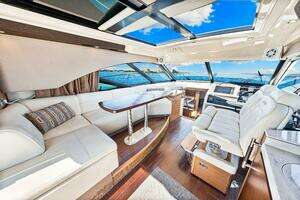 2016 Sea Ray 510 Sundancer thumbnail 46