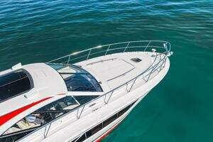2016 Sea Ray 510 Sundancer thumbnail 6