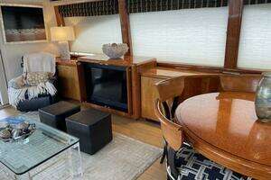 2002 Cheoy Lee Sport Motor Yacht thumbnail 8