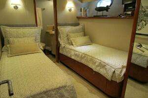 2002 Cheoy Lee Sport Motor Yacht thumbnail 41