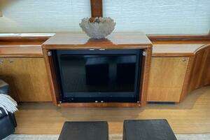 2002 Cheoy Lee Sport Motor Yacht thumbnail 7