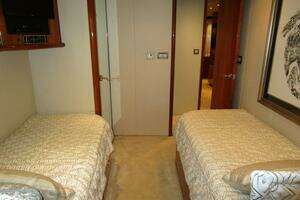 2002 Cheoy Lee Sport Motor Yacht thumbnail 40