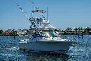 SEACLUSION 2018 Albemarle  Yacht For Sale in Hypoluxo FL