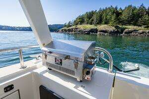 2009 Coastal Craft 400 IPS thumbnail 13