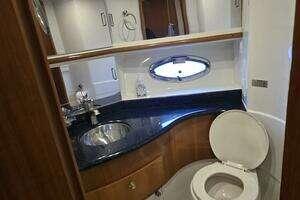 2002 Carver 444 Cockpit Motor Yacht thumbnail 57