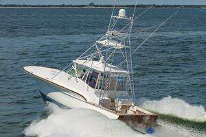 Original Owner 2004 Buddy Davis 48 Express Yacht For Sale in Hampton VA