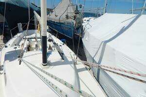 2008 e Sailing Yachts E33 thumbnail 3