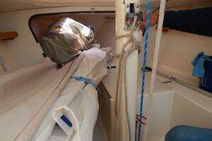 2008 e Sailing Yachts E33 thumbnail 9