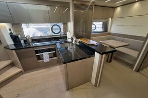 74ft Sunseeker Yacht For Sale