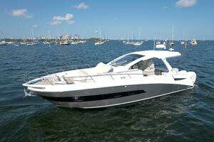 Le Kiki 2019 Azimut 40 Verve Yacht For Sale in Miami FL