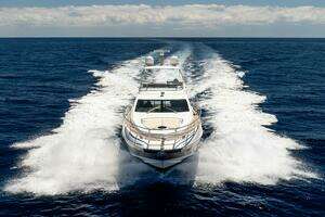 2015 Azimut 64 Flybridge thumbnail 64