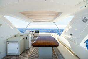 2015 Azimut 64 Flybridge thumbnail 48
