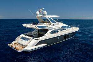 2015 Azimut 64 Flybridge thumbnail 1