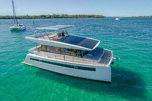 2026 Sunpower Yachts Solar-E 44 VIP thumbnail 3