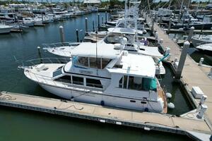 50ft Jefferson Yacht For Sale